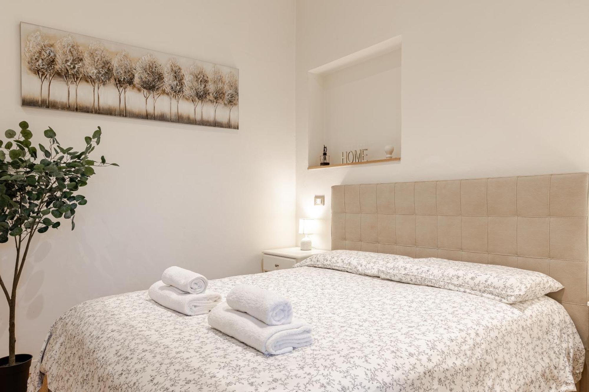 Liberta Suite Firenze Bagian luar foto