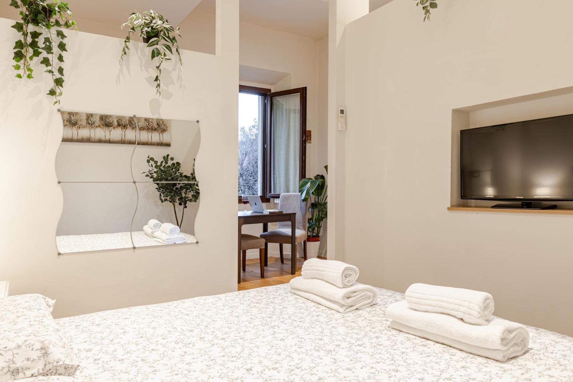 Liberta Suite Firenze Bagian luar foto